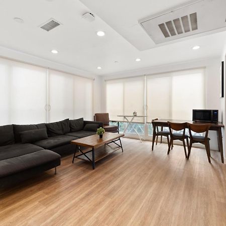 Spacious 1-Bd Hideaway Close To Usc Room With Share Livingroom Los Angeles Kültér fotó