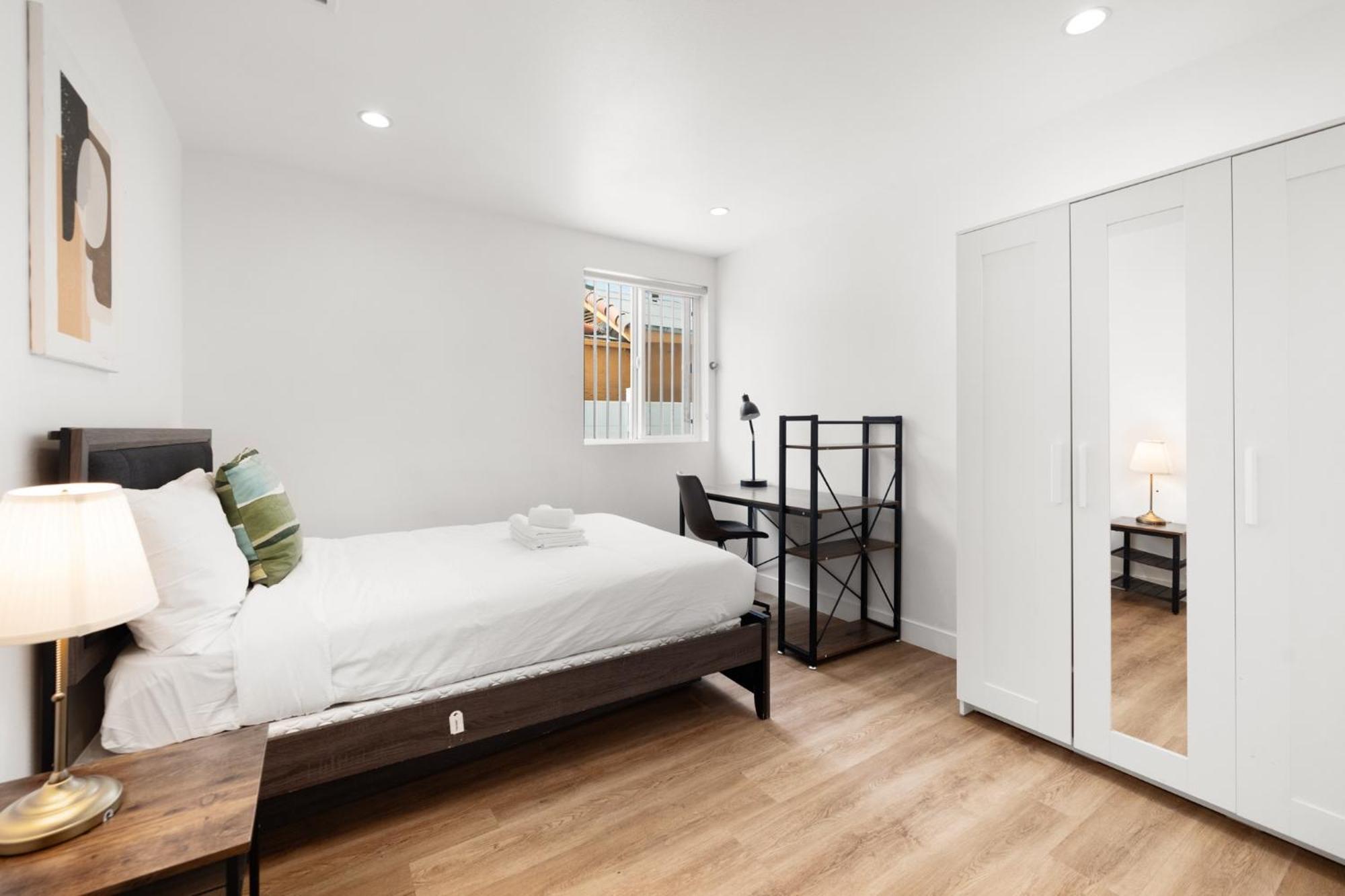 Spacious 1-Bd Hideaway Close To Usc Room With Share Livingroom Los Angeles Kültér fotó